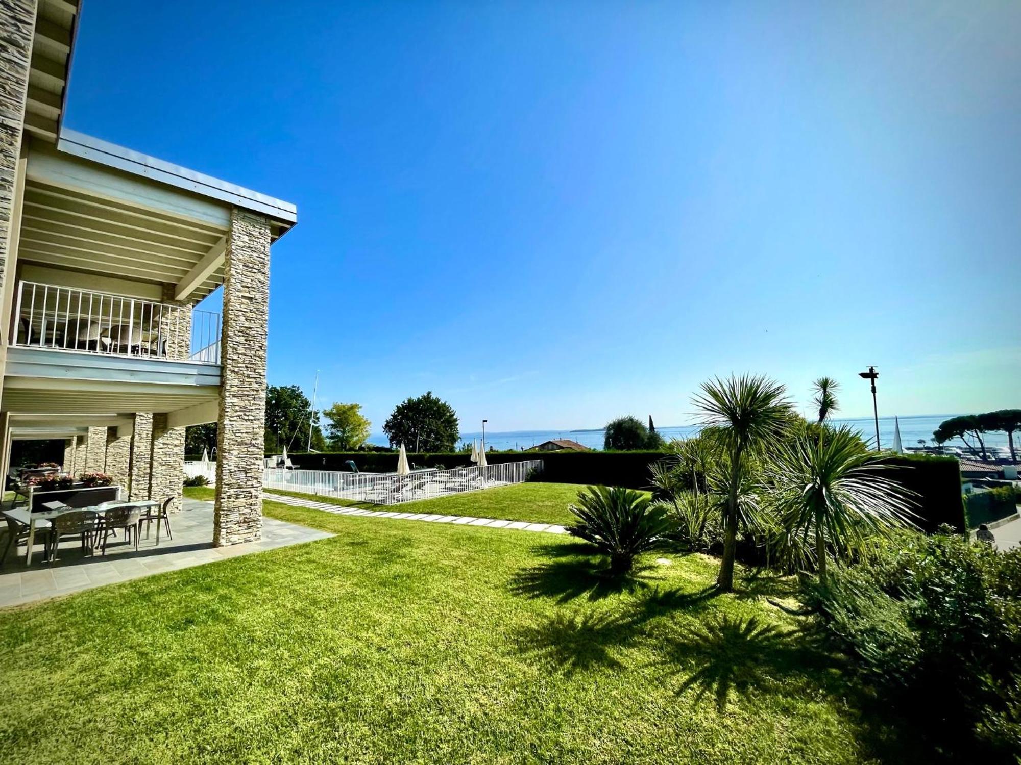 Moniga del Garda La Giolosa Gardapartments מראה חיצוני תמונה