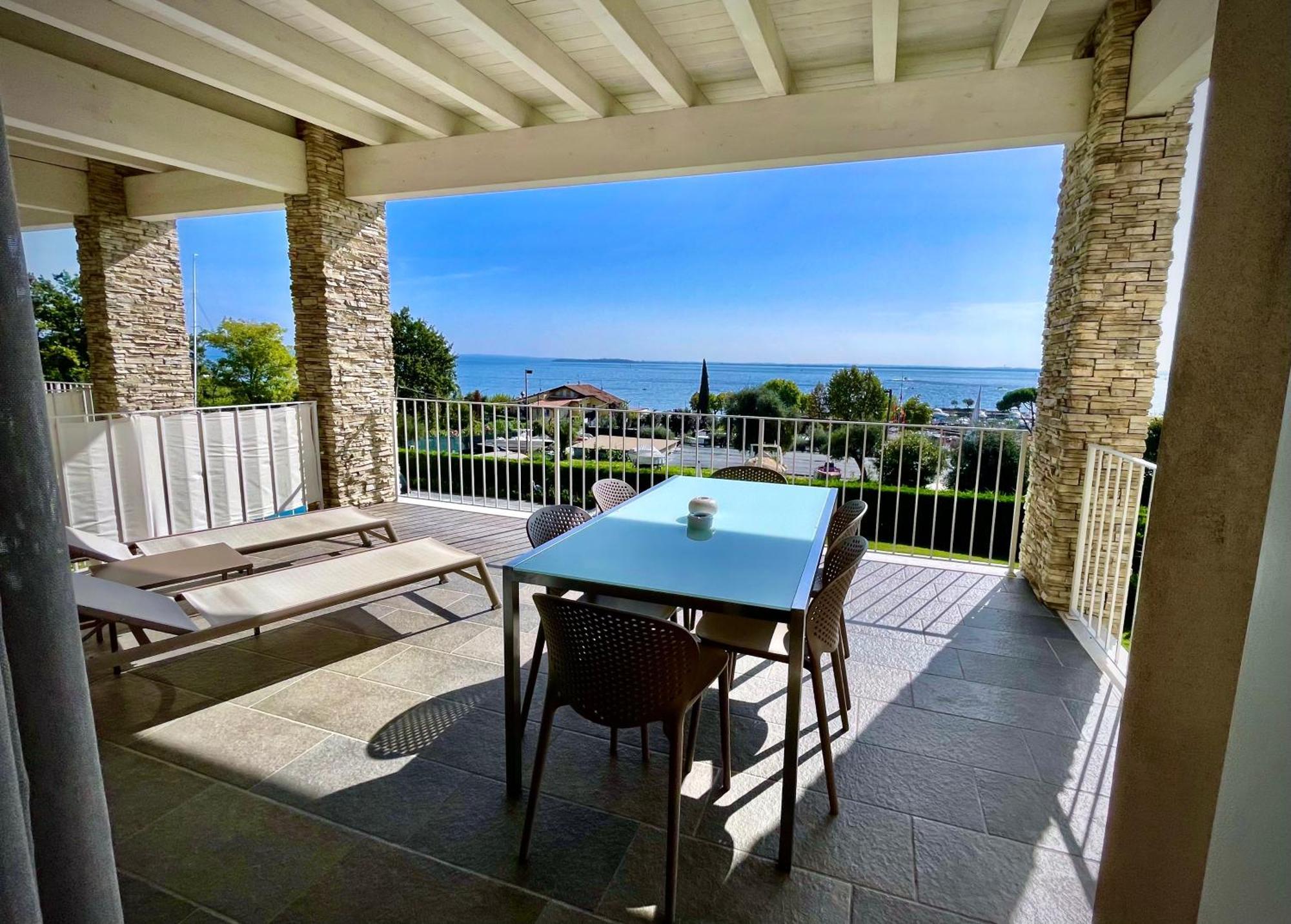 Moniga del Garda La Giolosa Gardapartments מראה חיצוני תמונה